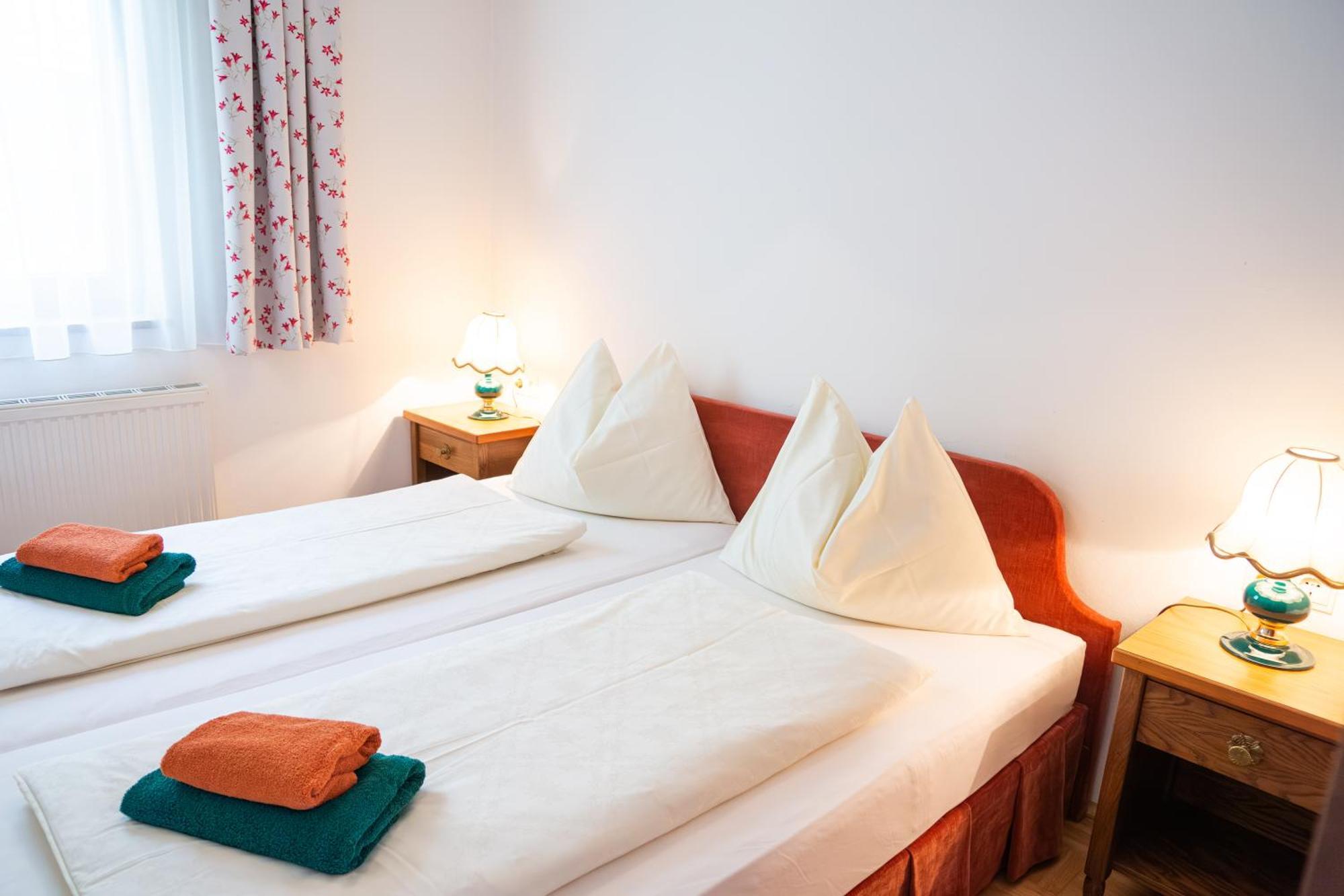 Seebad Appartements Saint Wolfgang Buitenkant foto