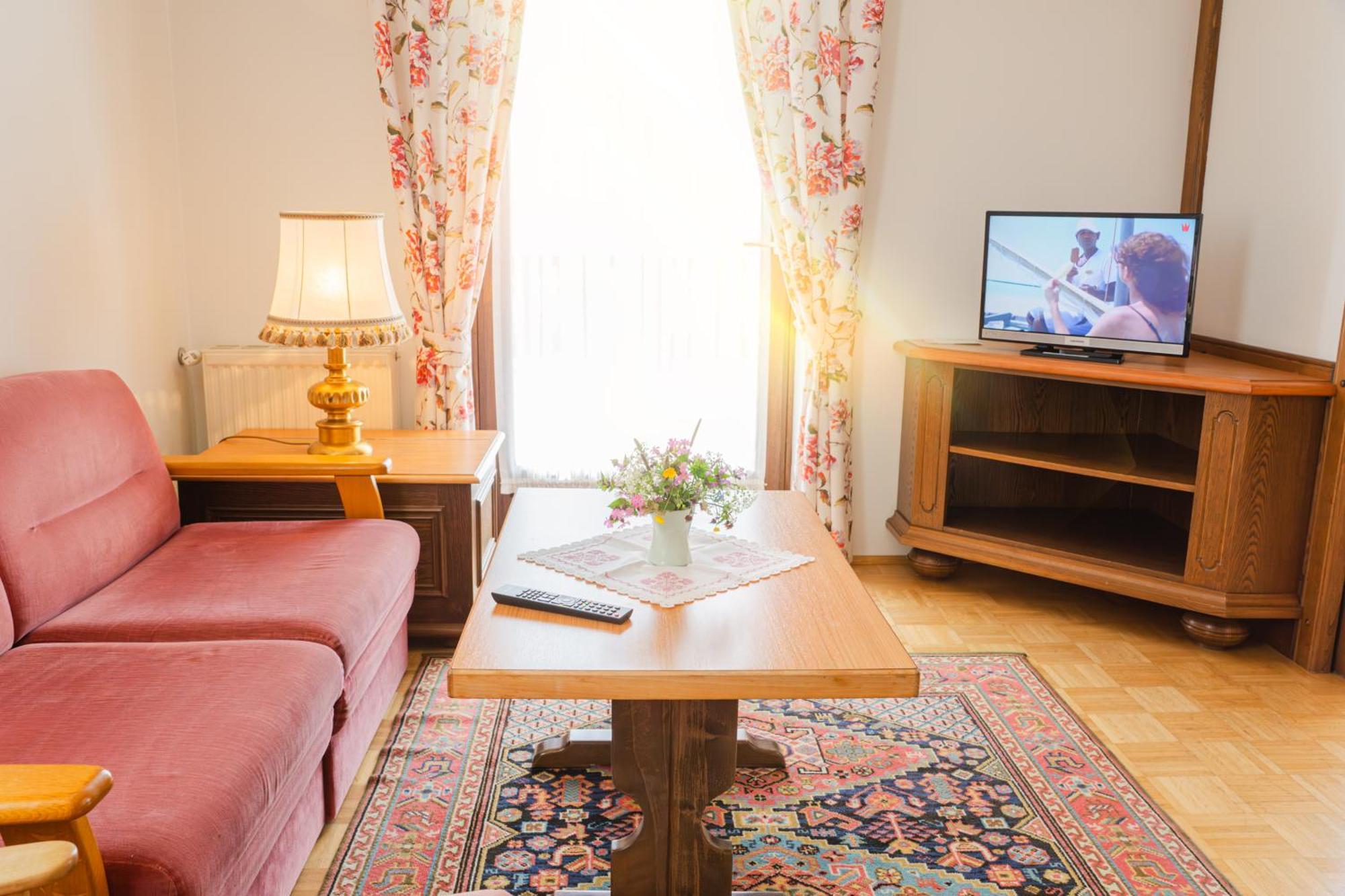 Seebad Appartements Saint Wolfgang Buitenkant foto